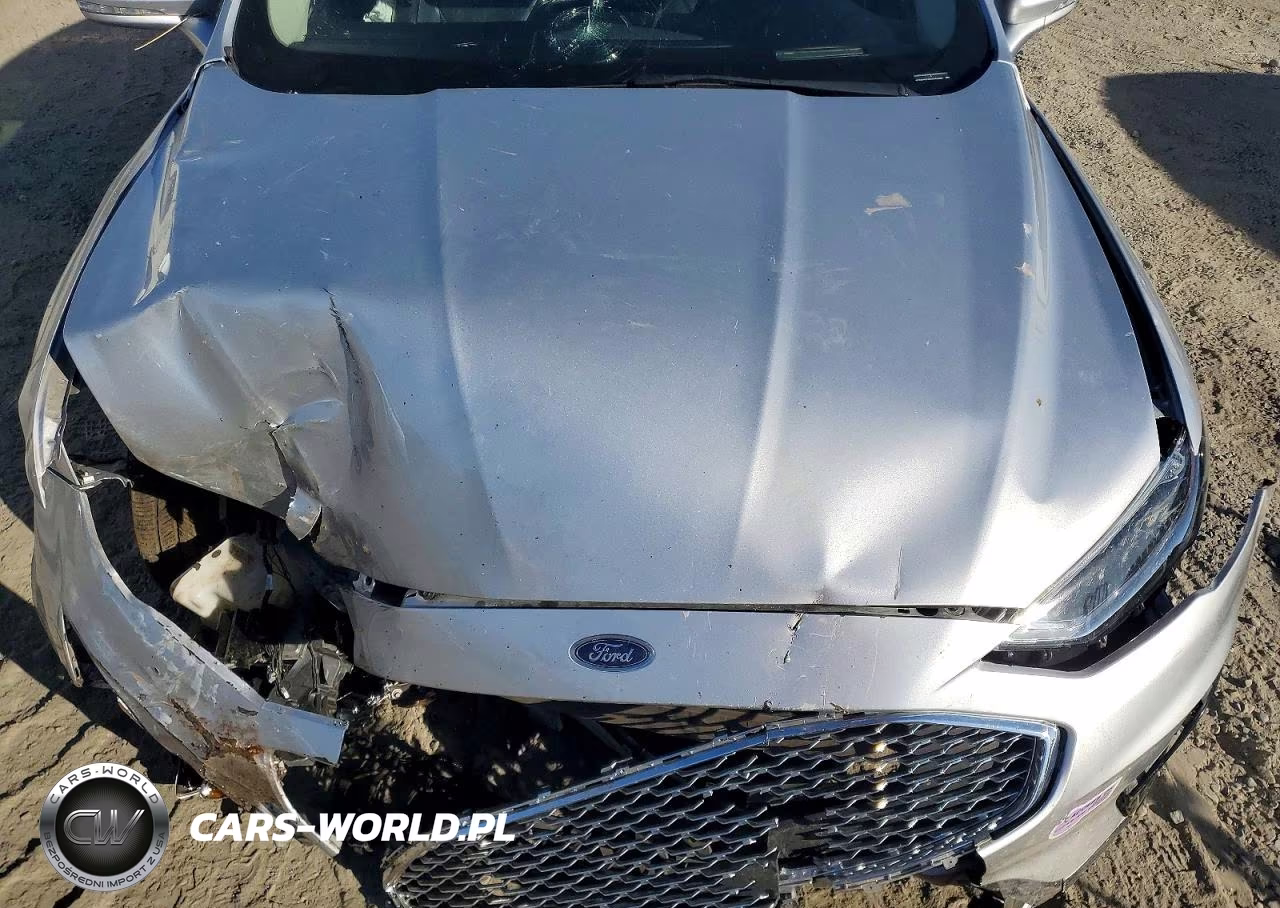 2019 Ford Fusion Titanium VIN:3FA6P0SU8KR104055 - 11
