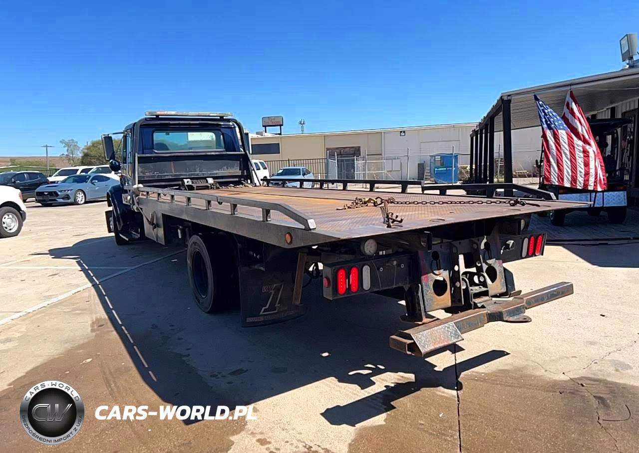 1998 International 4700 VIN:1HTSCABM9WH555080 - 3