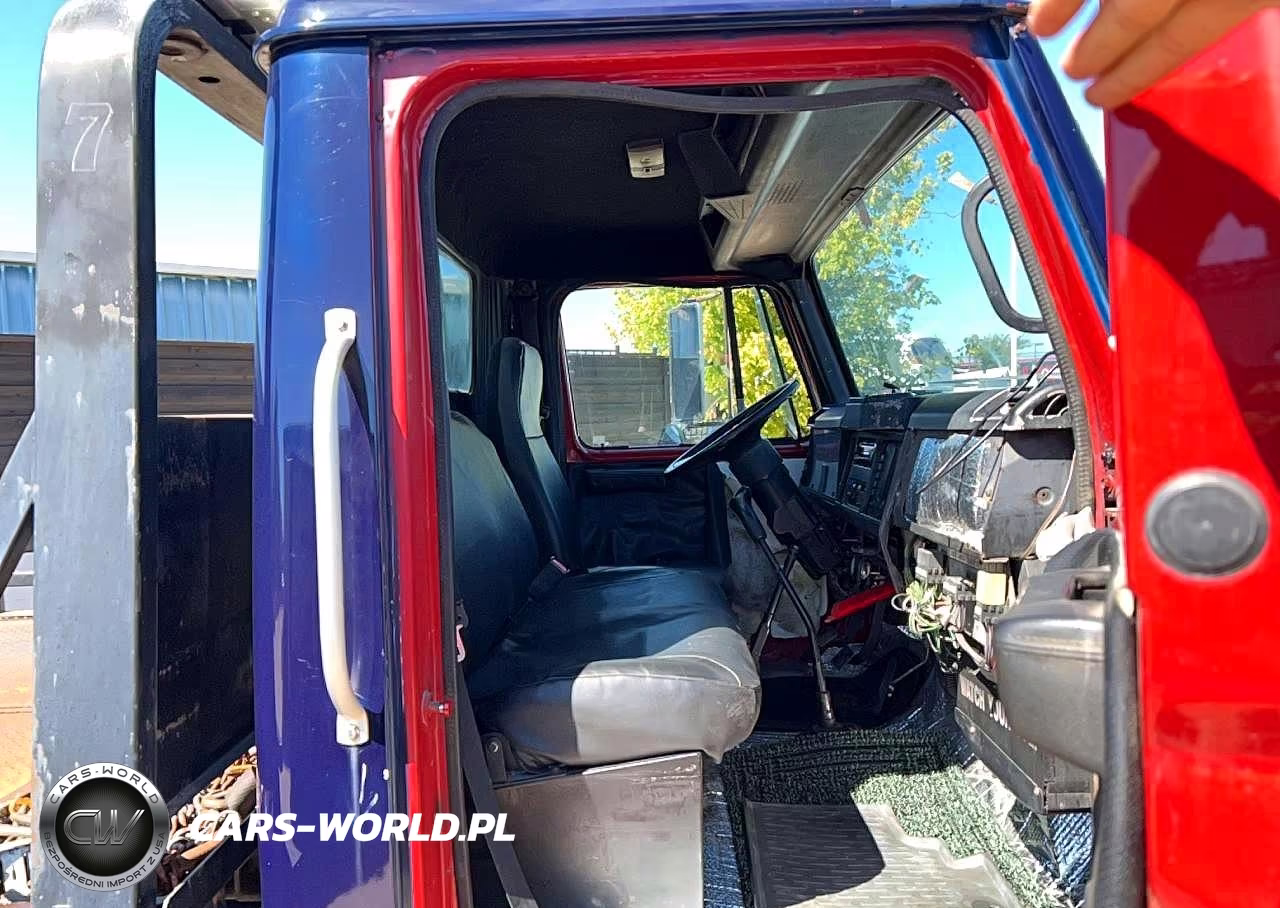 1998 International 4700 VIN:1HTSCABM9WH555080 - 5