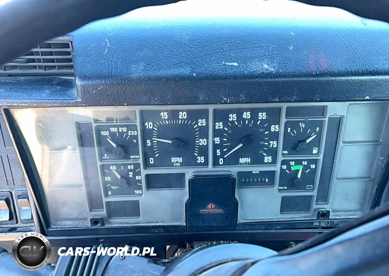 1998 International 4700 VIN:1HTSCABM9WH555080 - 8