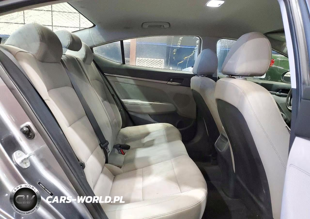 2018 Hyundai Elantra Sel VIN:5NPD84LF7JH306585 - 10