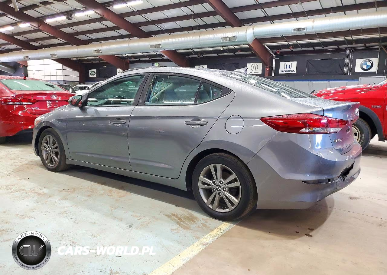 2018 Hyundai Elantra Sel VIN:5NPD84LF7JH306585 - 2