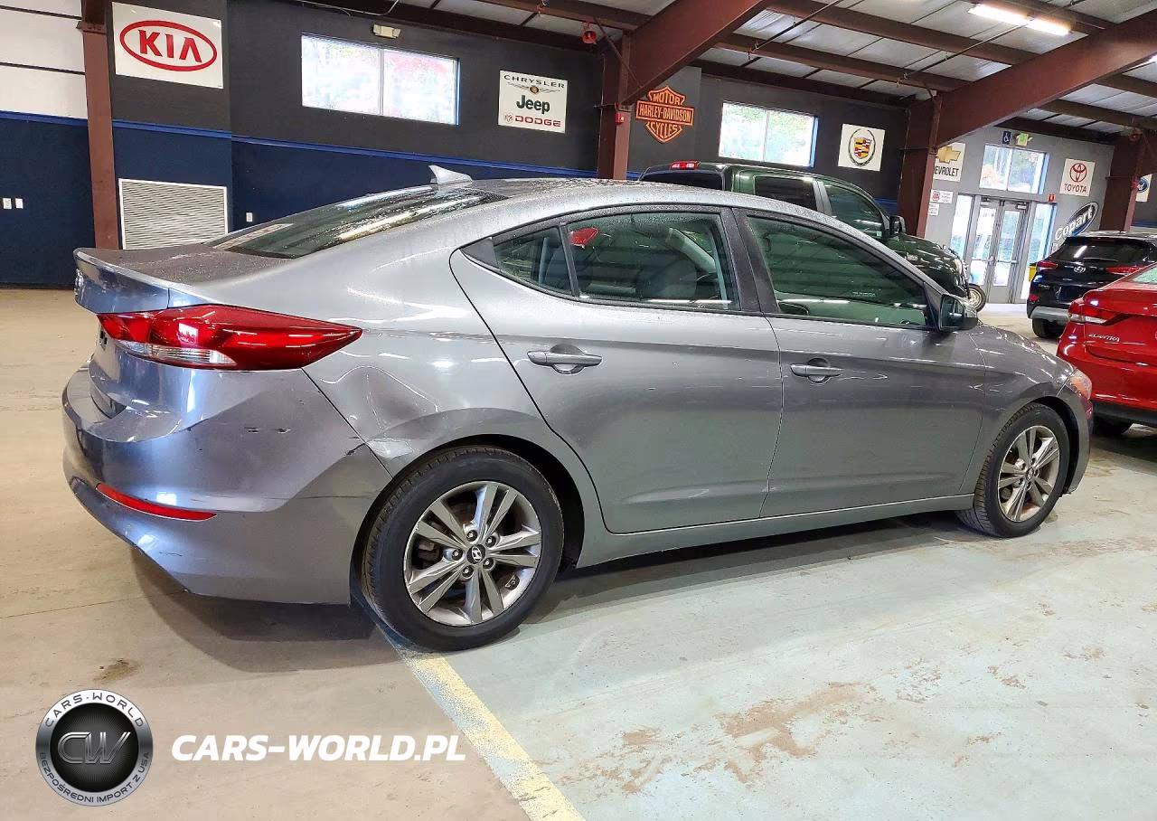 2018 Hyundai Elantra Sel VIN:5NPD84LF7JH306585 - 3
