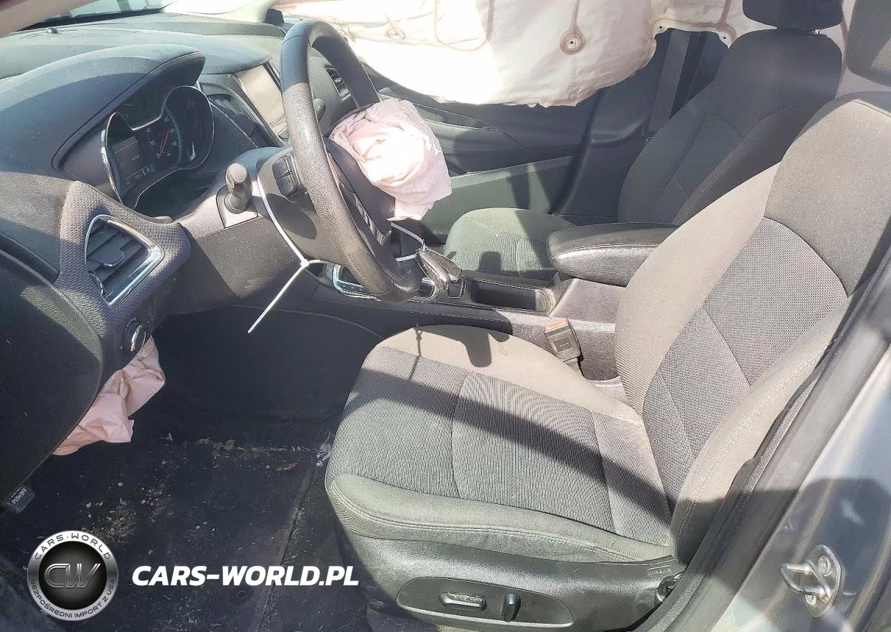 2017 Chevrolet Cruze Lt VIN:1G1BE5SM6H7151900 - 7