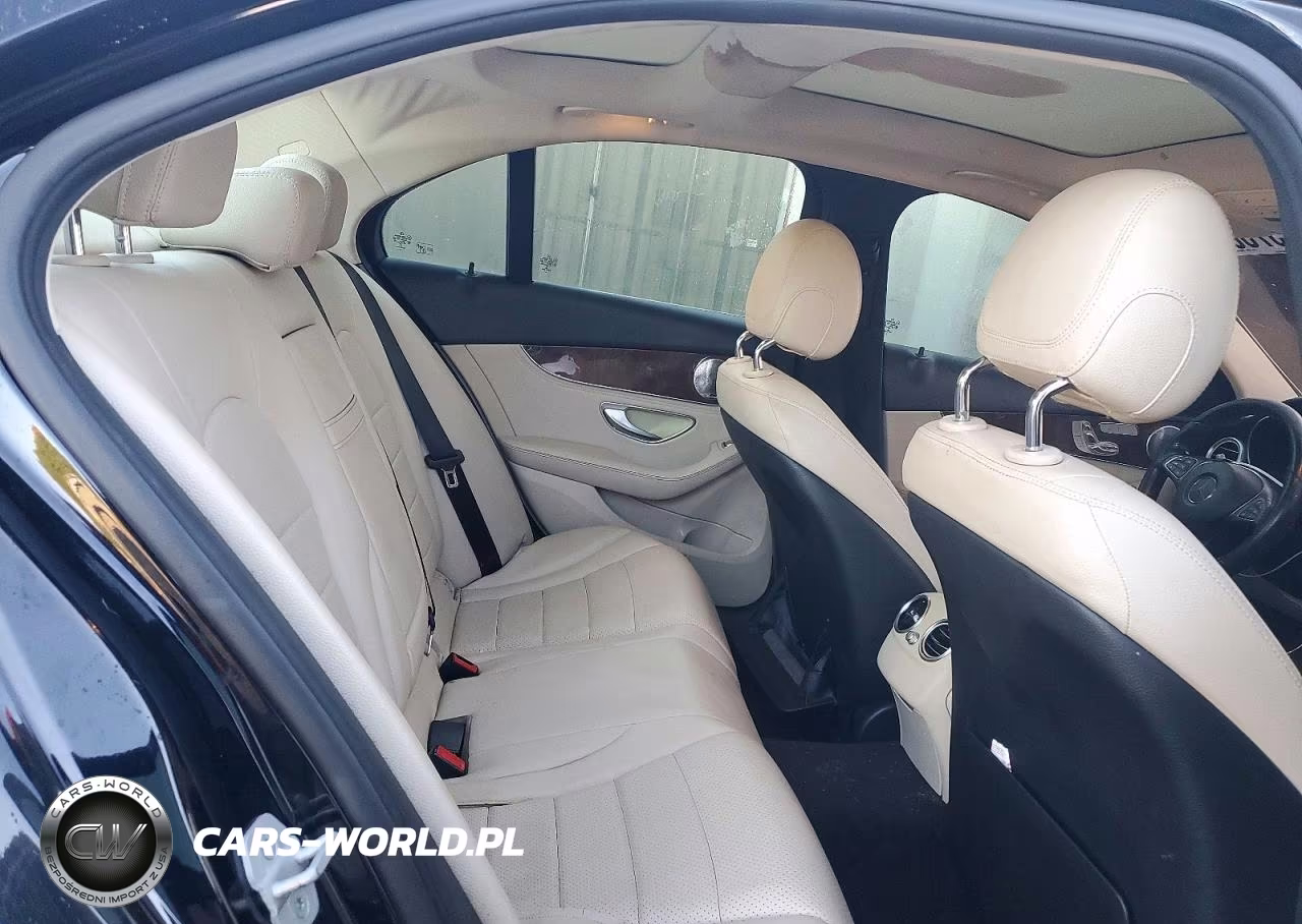 2015 Mercedes-Benz C 300 4Matic VIN:55SWF4KBXFU041341 - 10