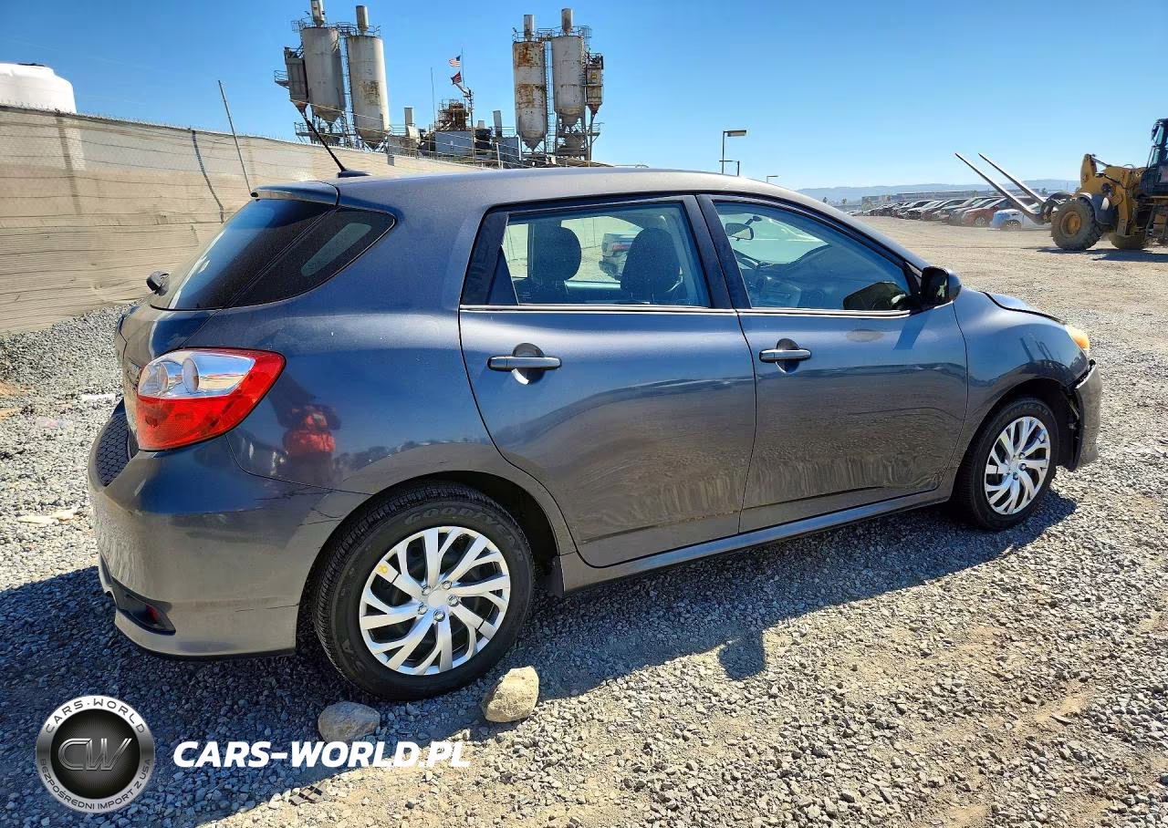 2011 Toyota Matrix Base VIN:2T1KU4EE2BC661028 - 3