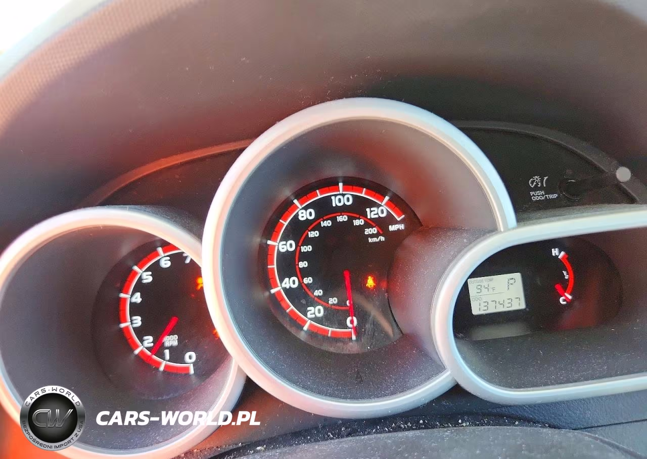 2011 Toyota Matrix Base VIN:2T1KU4EE2BC661028 - 9