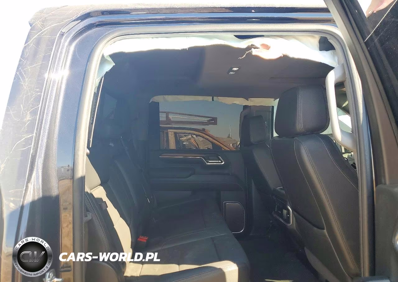 2025 GMC Sierra K2500 Denali VIN:1GT4UREY9SF150584 - 10