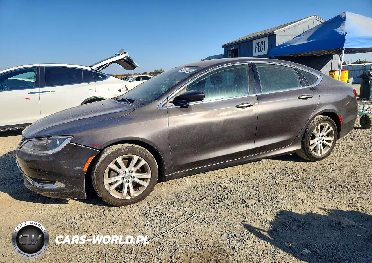 2015 Chrysler 200 Limited
