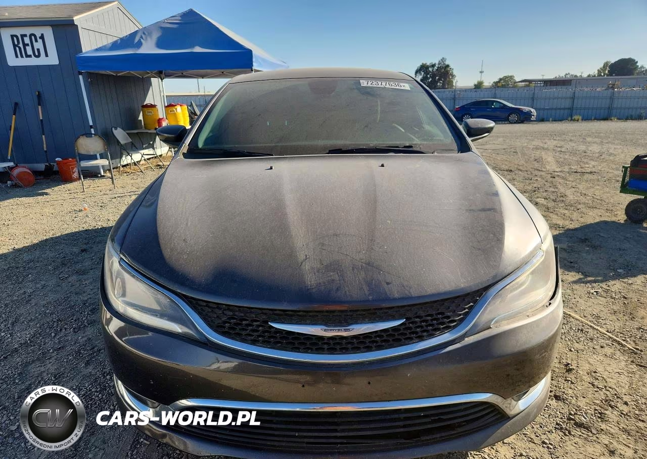 2015 Chrysler 200 Limited VIN:1C3CCCAB6FN671324 - 5