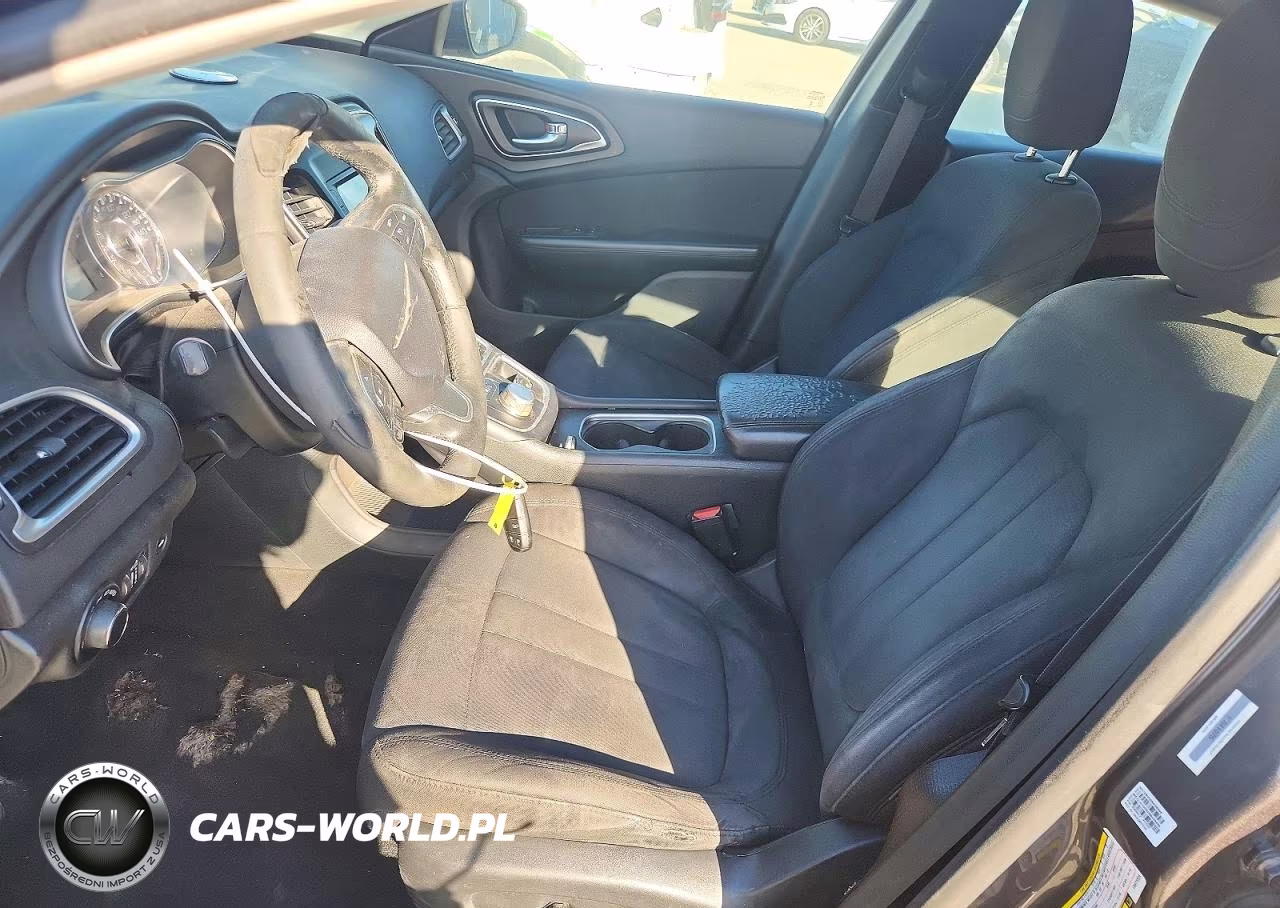 2015 Chrysler 200 Limited VIN:1C3CCCAB6FN671324 - 7