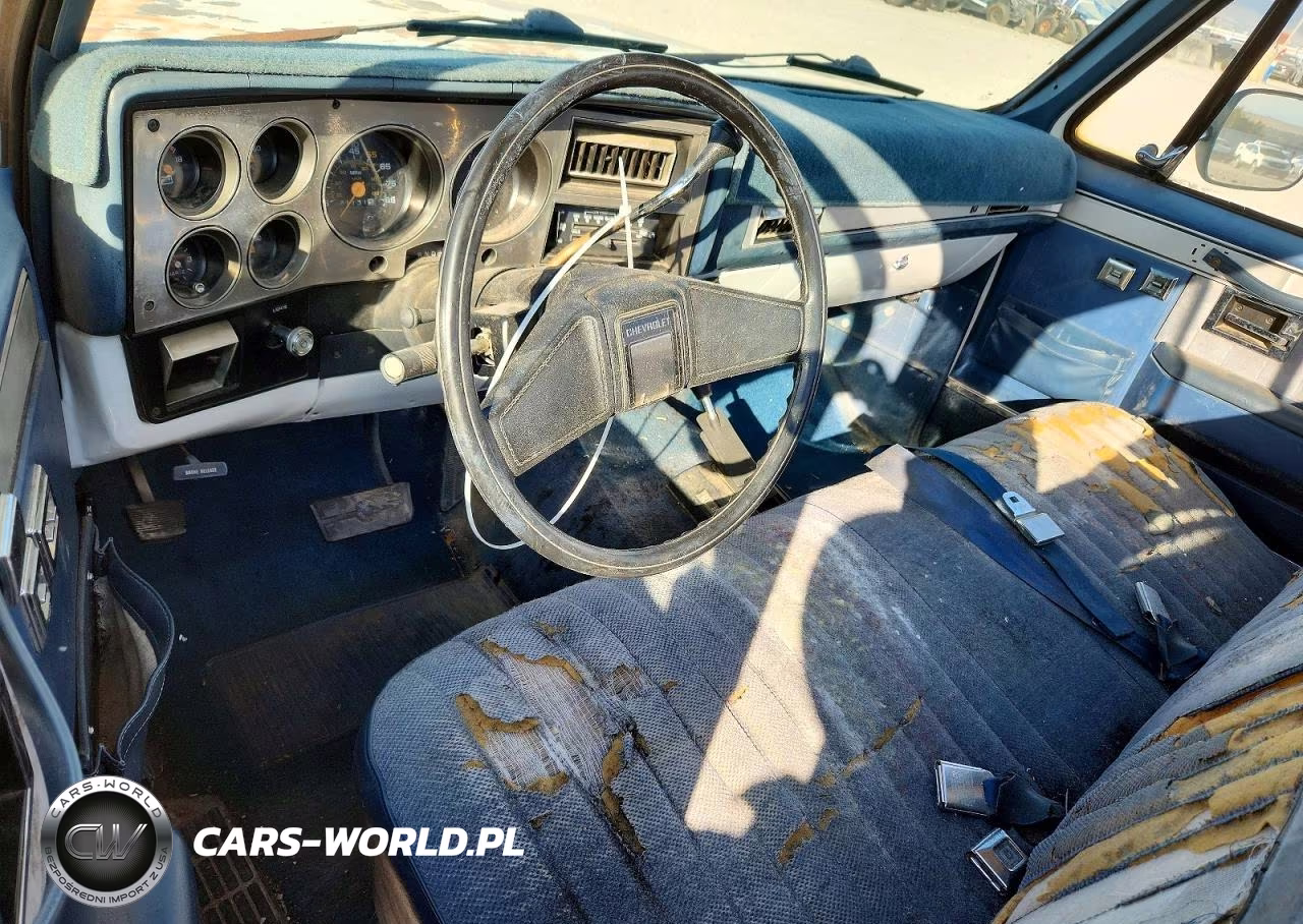 1985 Chevrolet K20 VIN:1GCGK24M5FJ146723 - 8