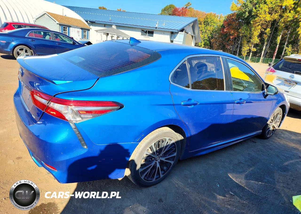 2019 Toyota Camry Se VIN:4T1B11HK1KU204900 - 3