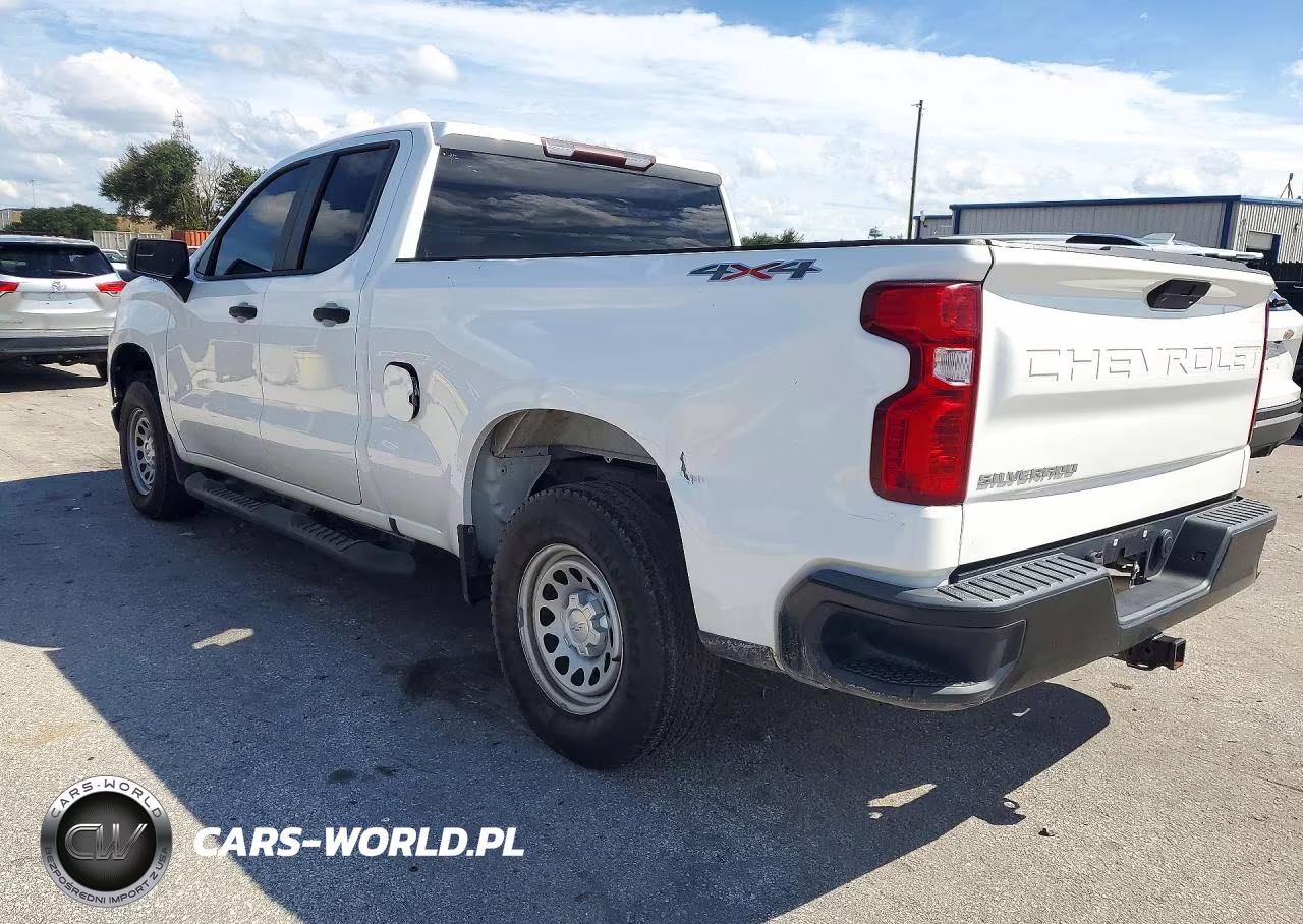 2020 Chevrolet Silverado K1500 VIN:1GCRYAEH3LZ131976 - 2