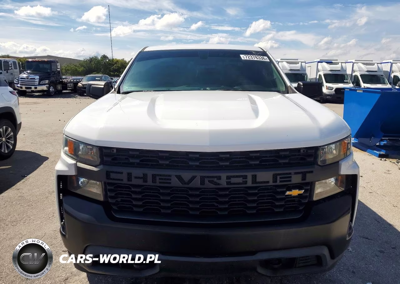 2020 Chevrolet Silverado K1500 VIN:1GCRYAEH3LZ131976 - 5