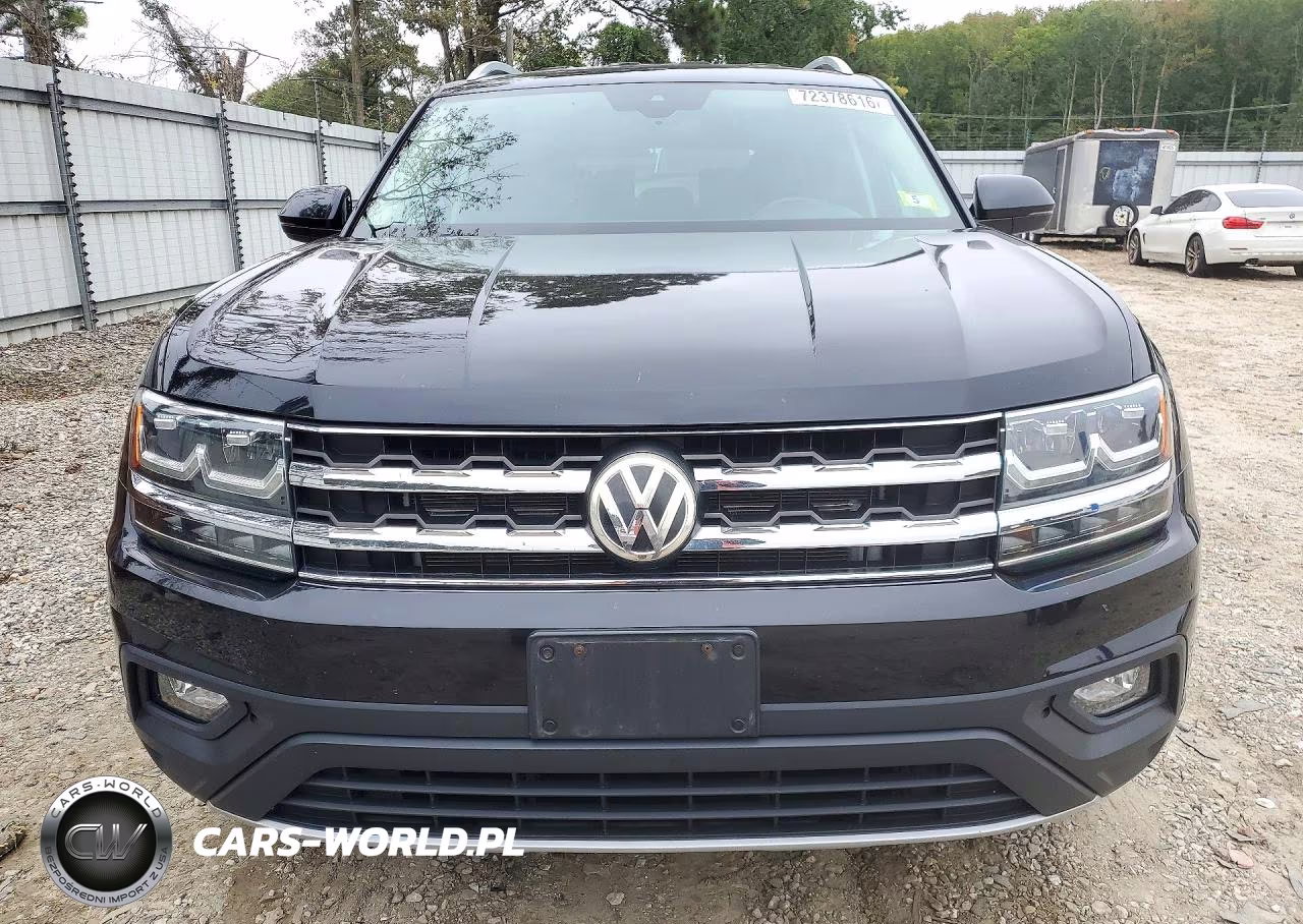 2018 Volkswagen Atlas Se VIN:1V2LR2CA9JC588885 - 5