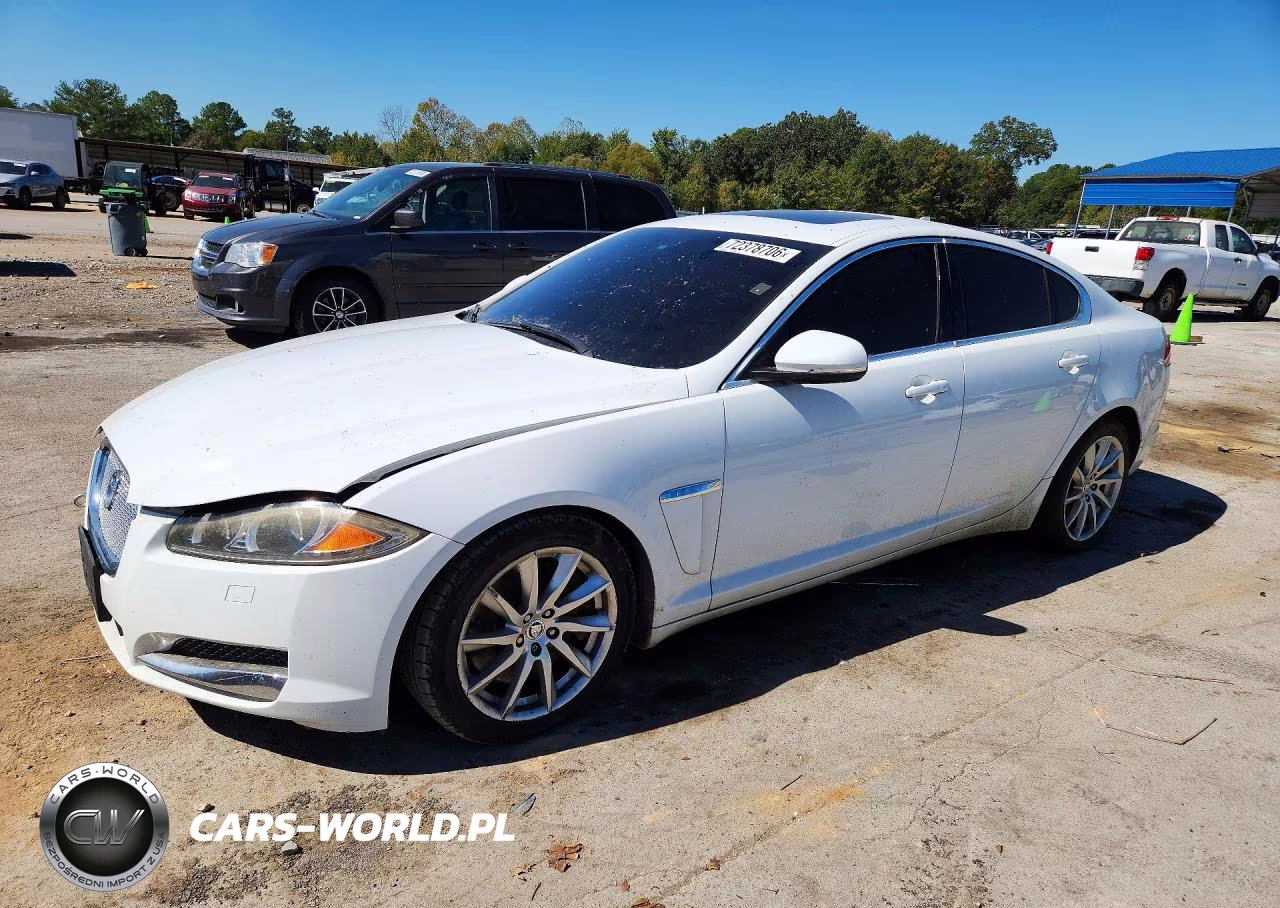 2013 Jaguar Xf