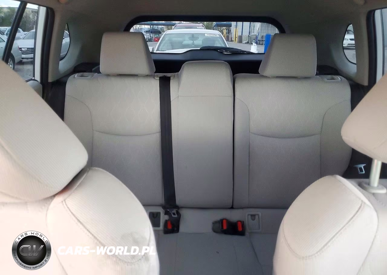 2023 Toyota Corolla Cross Le VIN:7MUBAAAG1PV067484 - 10