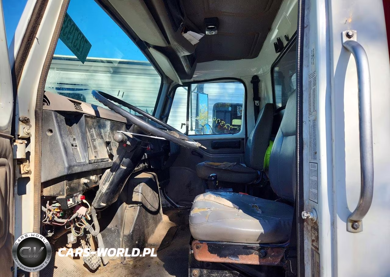 1999 International 2674 Dump Truck VIN:1HTGLAHT4XH645078 - 7
