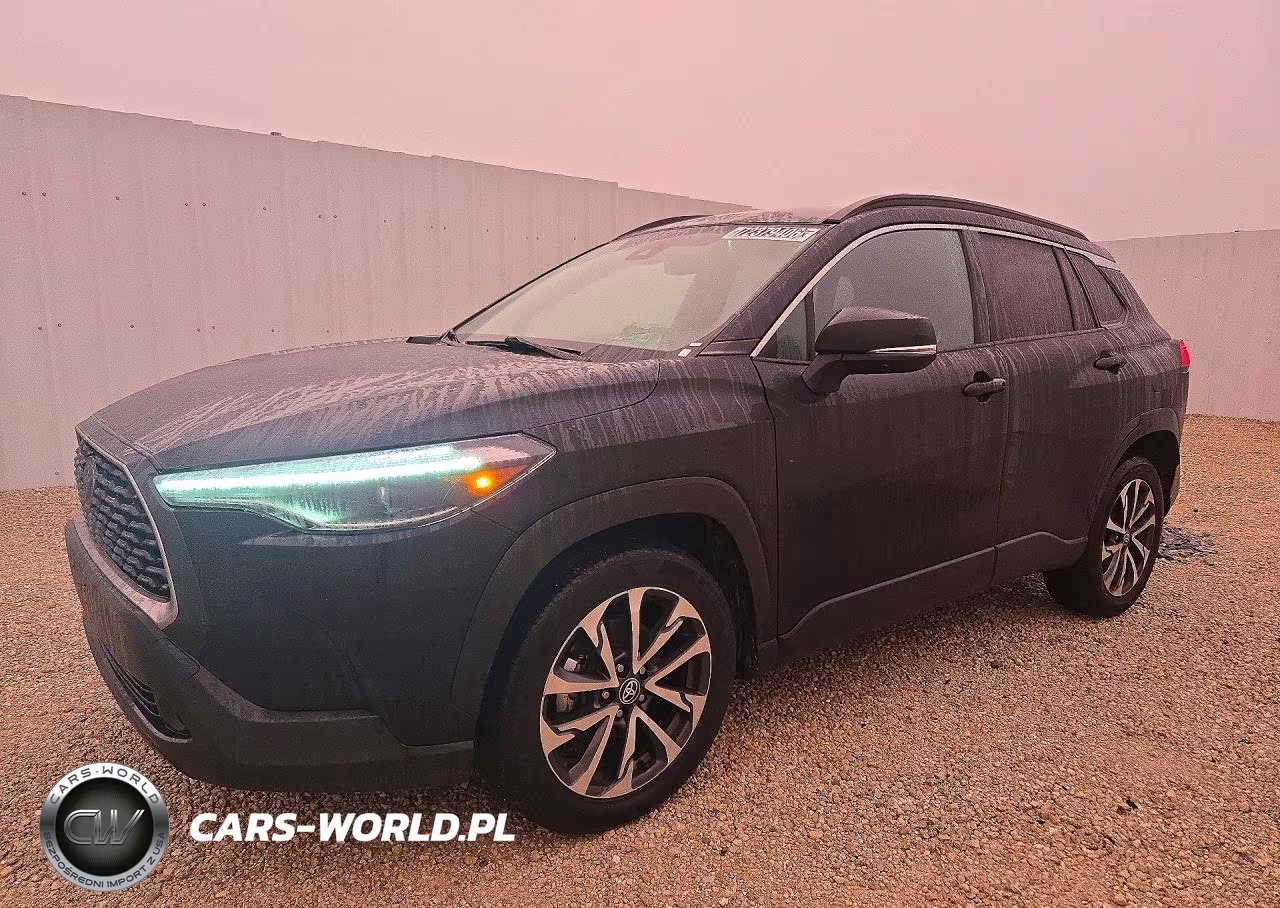 2022 Toyota Corolla Cross Xle VIN:7MUEAABG3NV037234 - 1