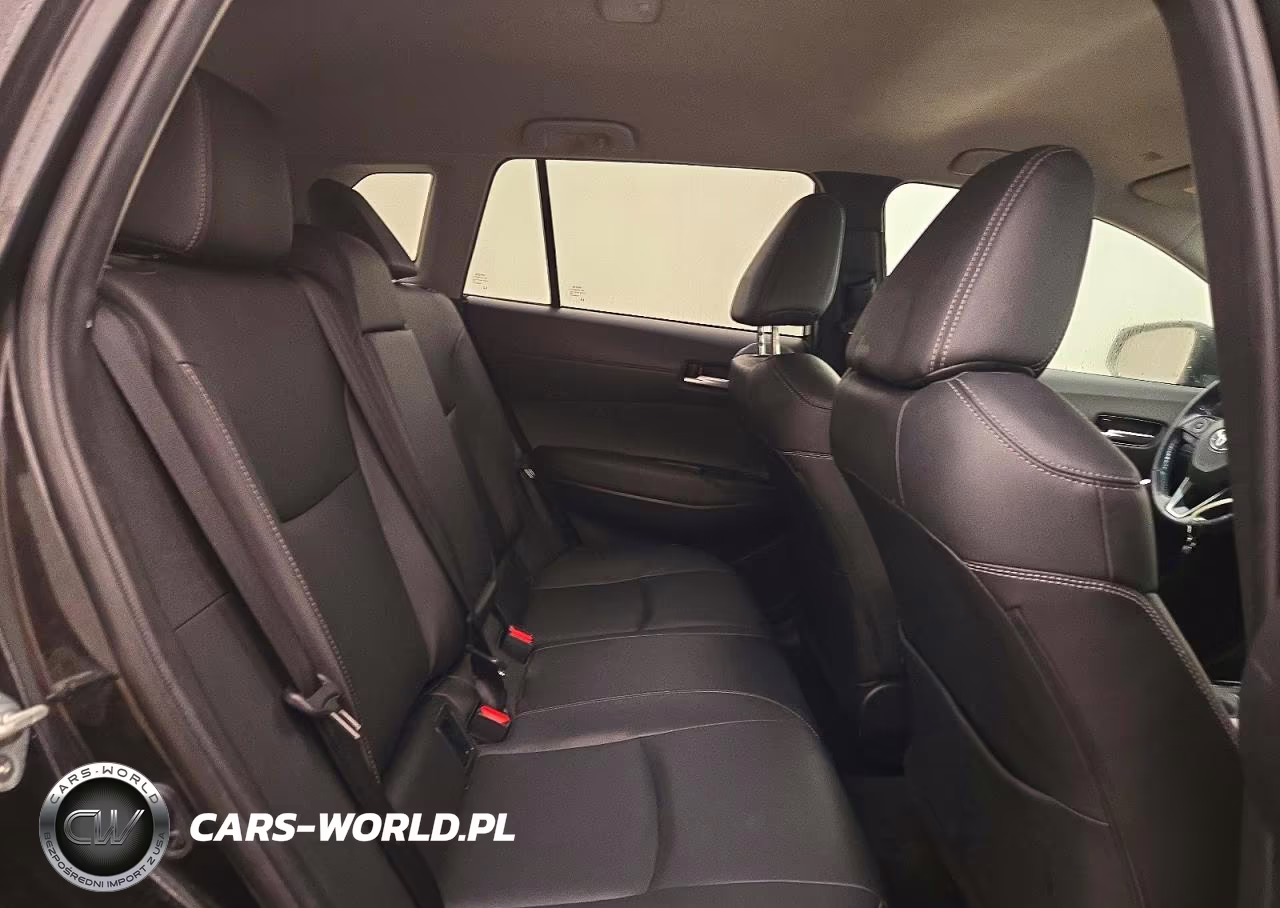 2022 Toyota Corolla Cross Xle VIN:7MUEAABG3NV037234 - 11
