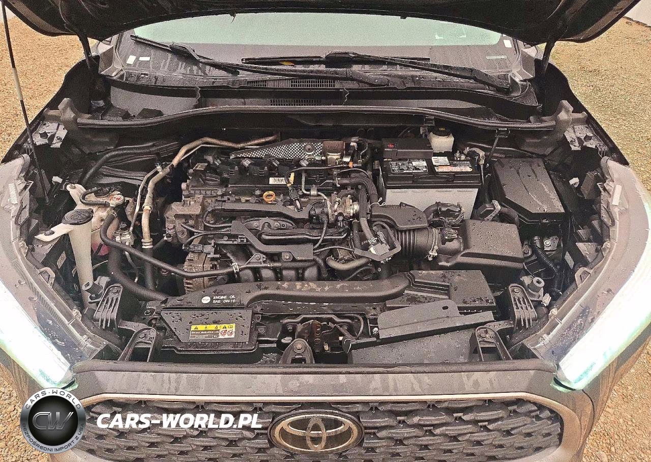 2022 Toyota Corolla Cross Xle VIN:7MUEAABG3NV037234 - 12