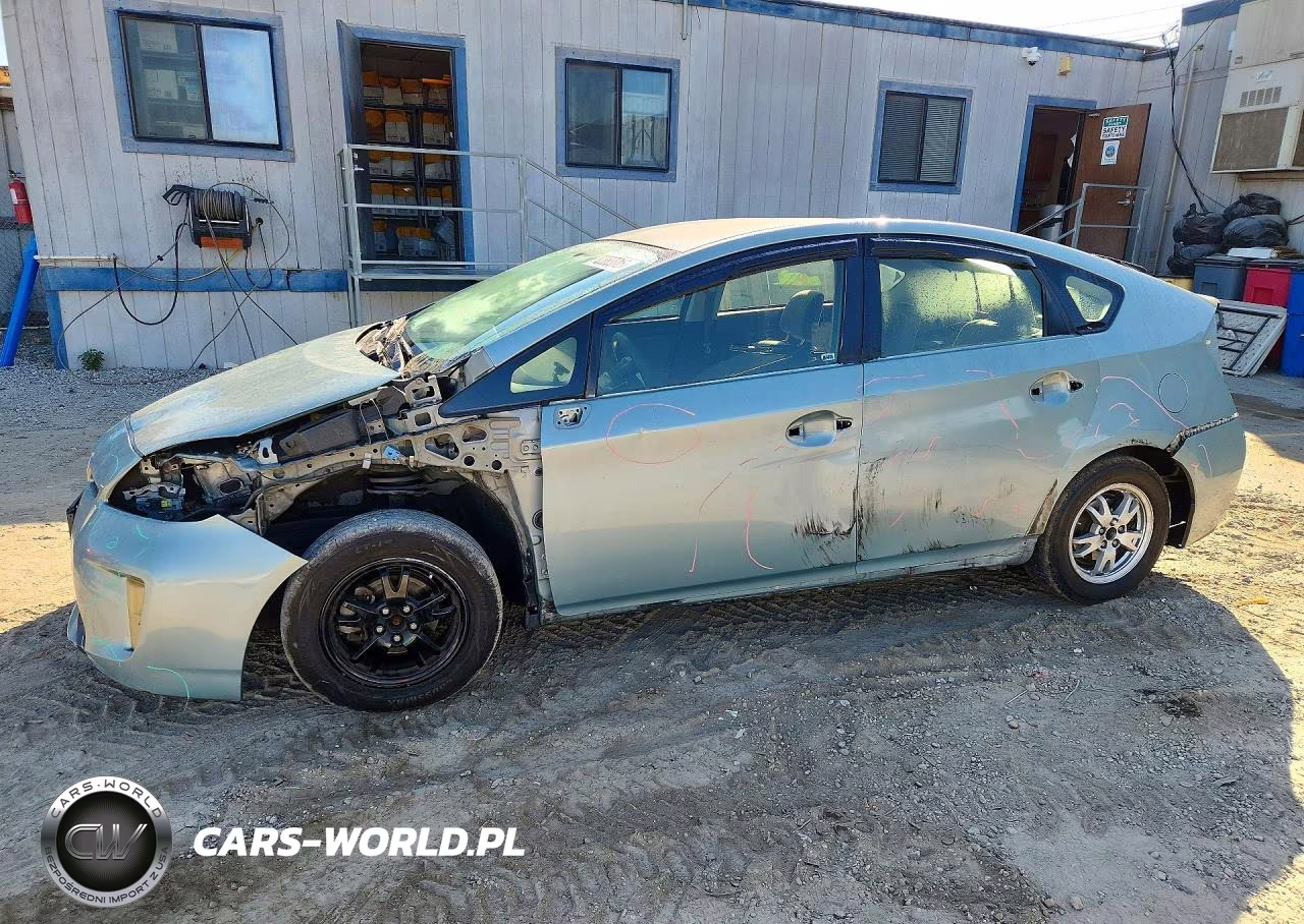 2015 Toyota Prius Two