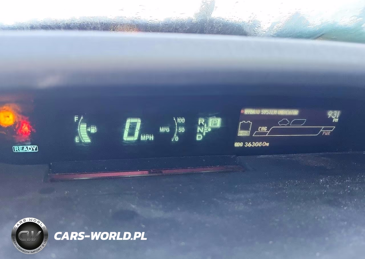 2015 Toyota Prius Two VIN:JTDKN3DUXF1897789 - 9
