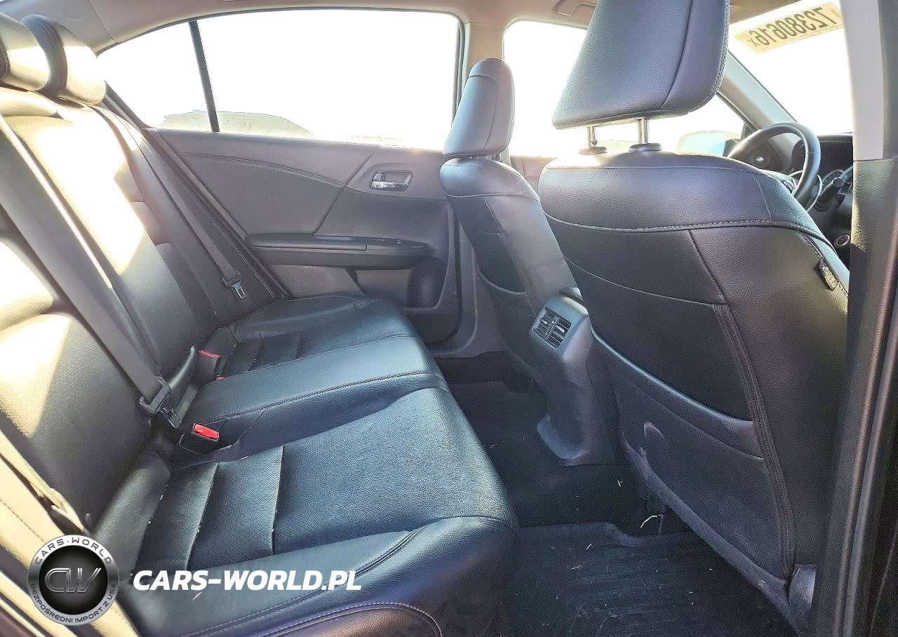 2016 Honda Accord Touring VIN:1HGCR3F91GA017227 - 10