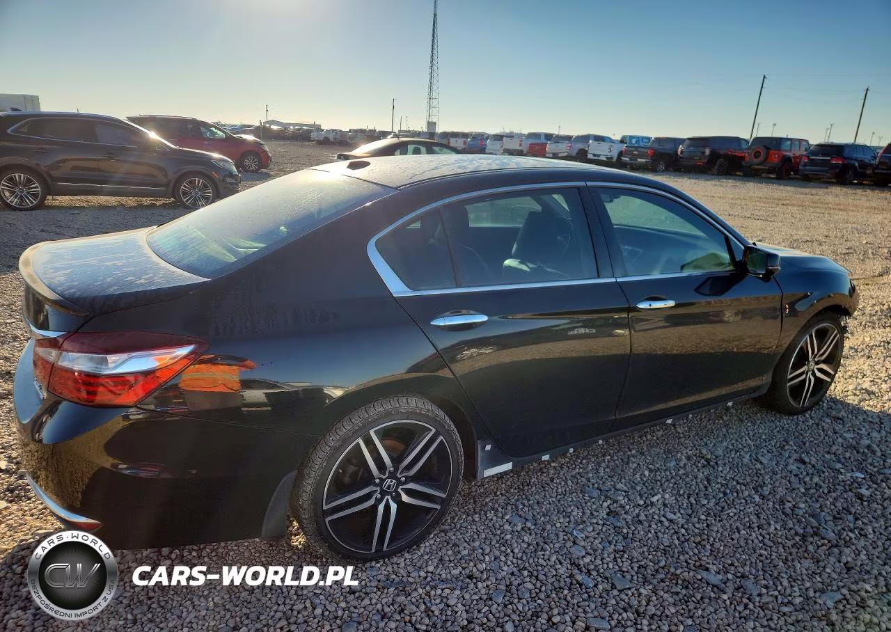 2016 Honda Accord Touring VIN:1HGCR3F91GA017227 - 3