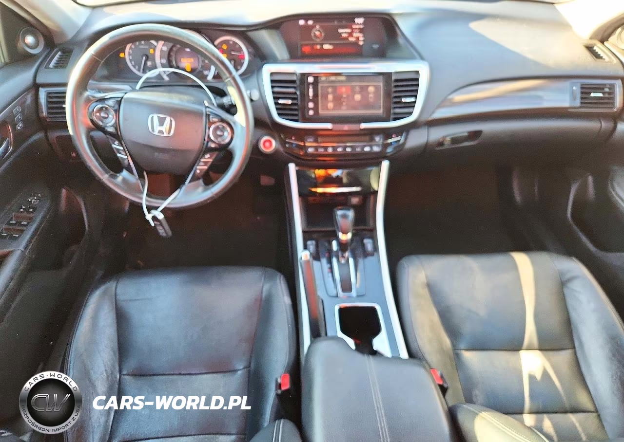 2016 Honda Accord Touring VIN:1HGCR3F91GA017227 - 8