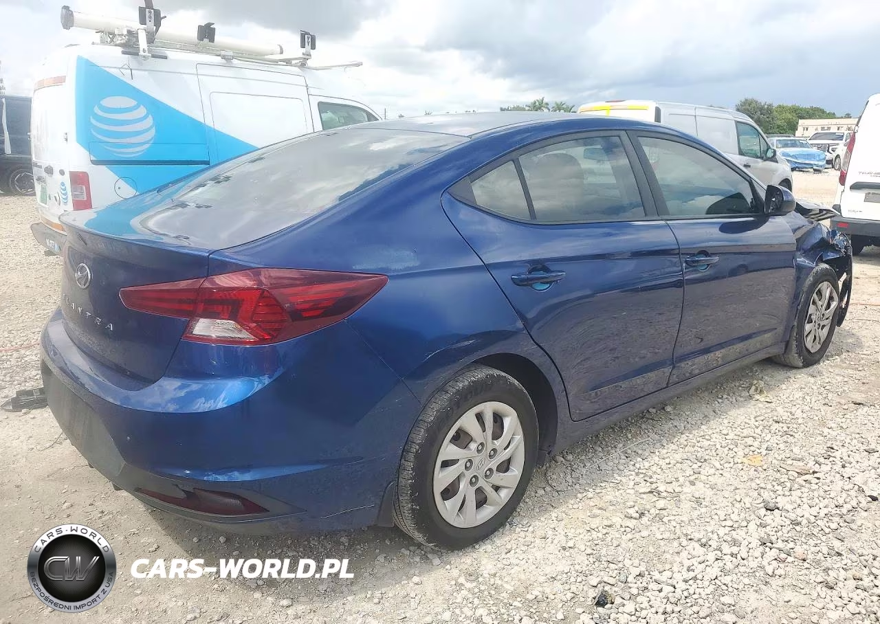 2019 Hyundai Elantra Se VIN:5NPD74LF2KH492203 - 3
