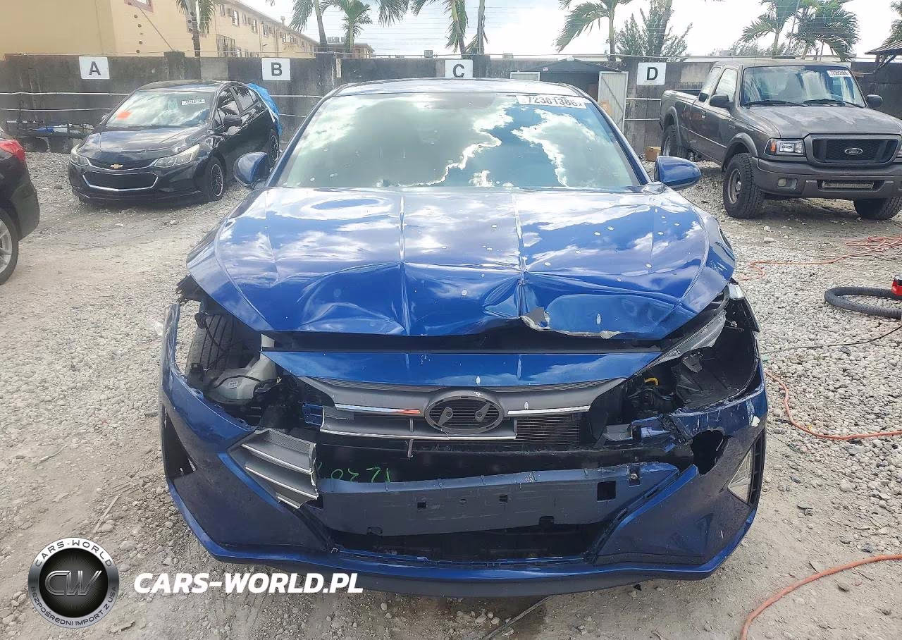2019 Hyundai Elantra Se VIN:5NPD74LF2KH492203 - 5