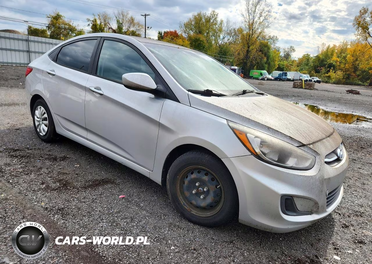 2017 Hyundai Accent Sedan VIN:KMHCT4AE7HU209841 - 4