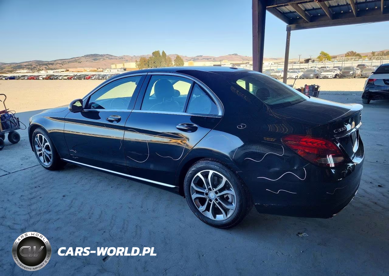 2016 Mercedes-Benz C 300 VIN:55SWF4JB2GU144451 - 2