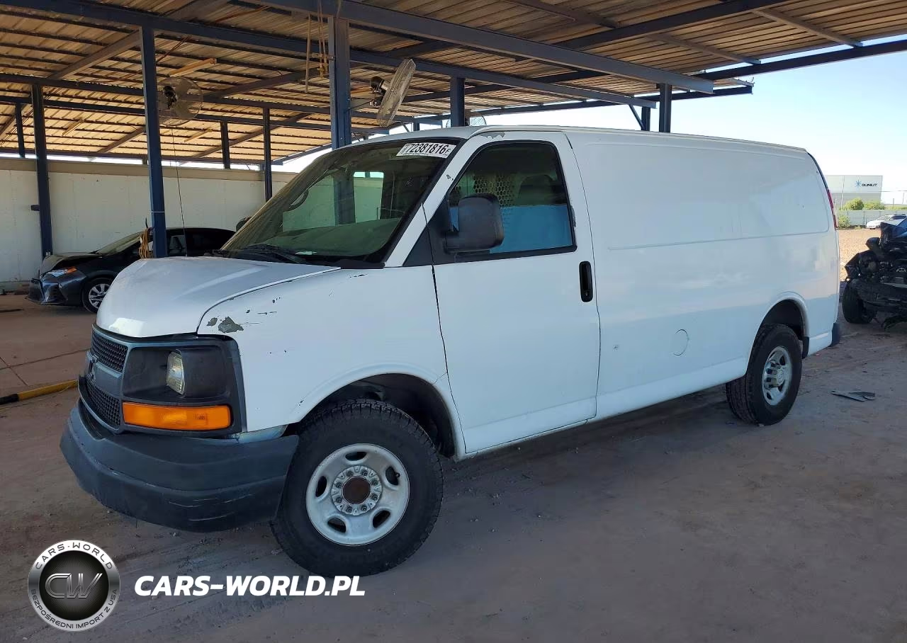 2008 Chevrolet Express VIN:1GCGG25C381141806 - 1