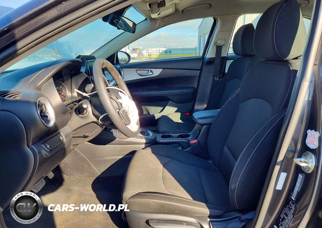 2024 Kia Forte Lx VIN:3KPF24AD2RE749948 - 7