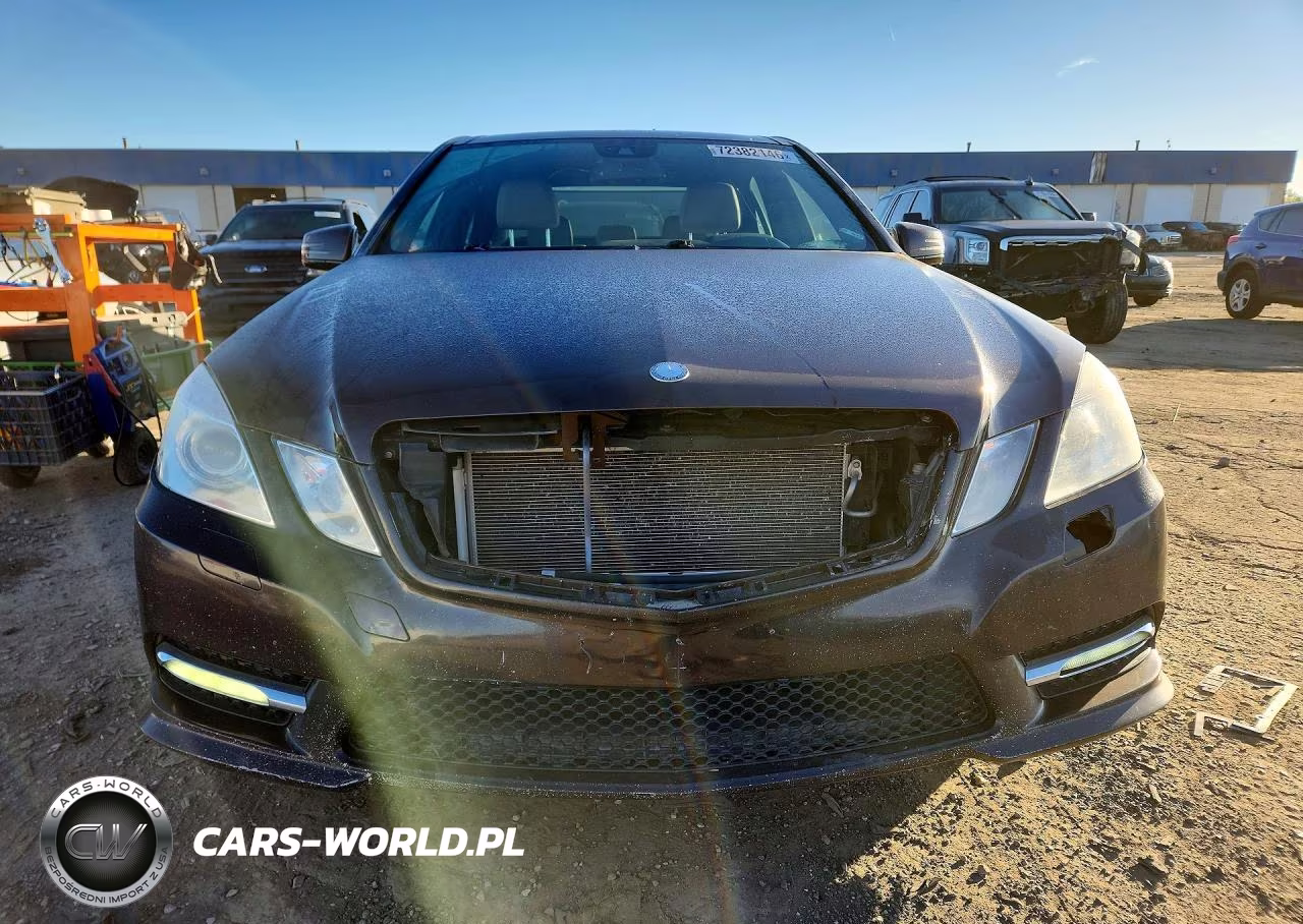 2012 Mercedes Benz E 350 4Matic VIN:WDDHF8JBXCA630032 - 5