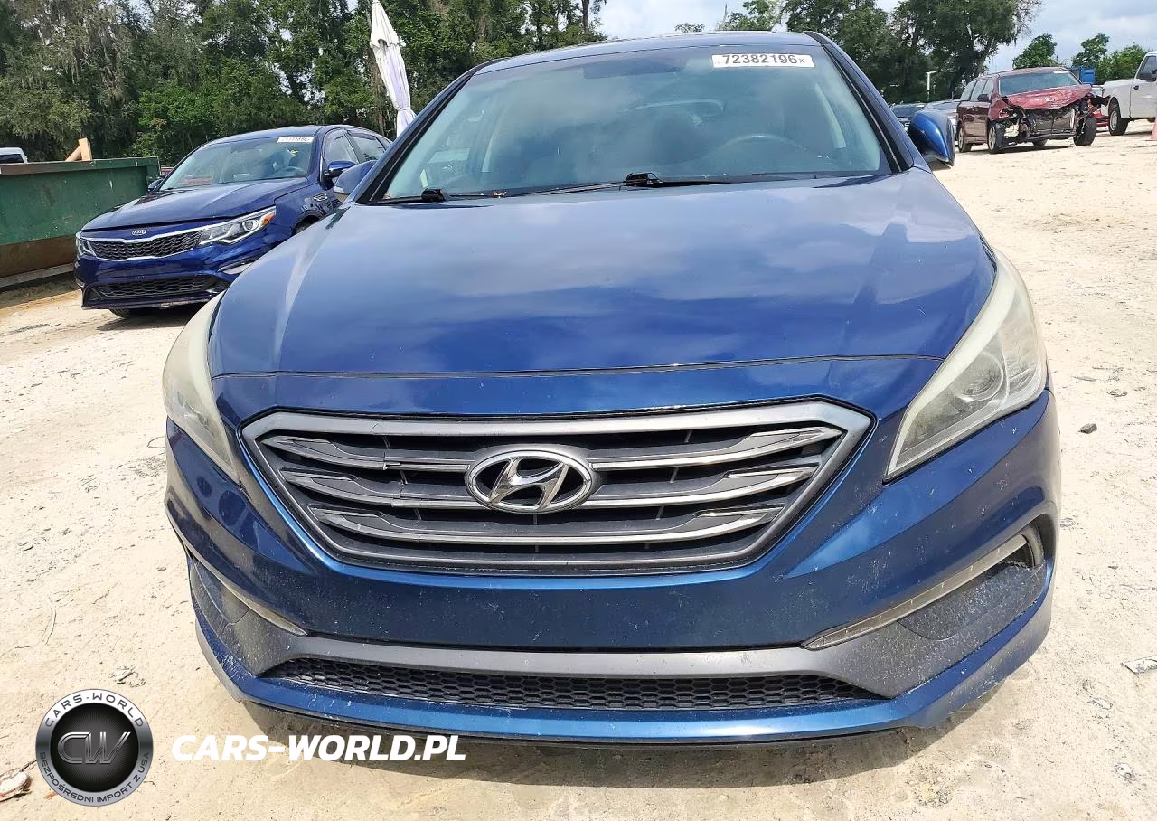 2016 Hyundai Sonata Sport VIN:5NPE34AF4GH435043 - 5