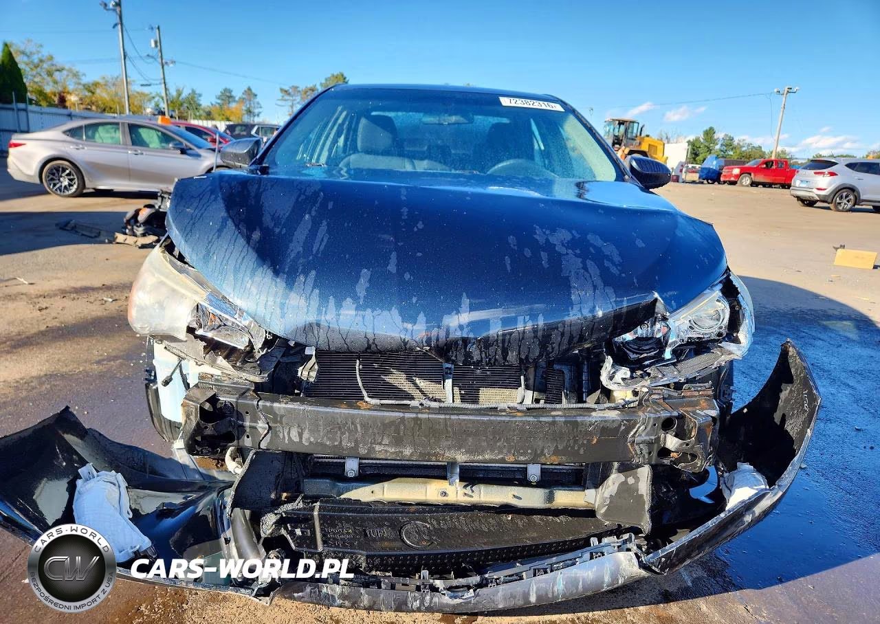 2015 Toyota Camry Le VIN:4T4BF1FK2FR512805 - 5