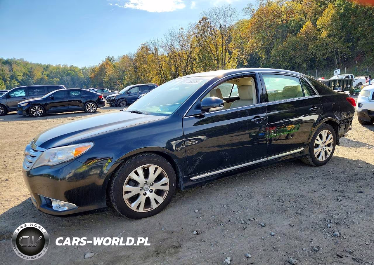 2011 Toyota Avalon Base