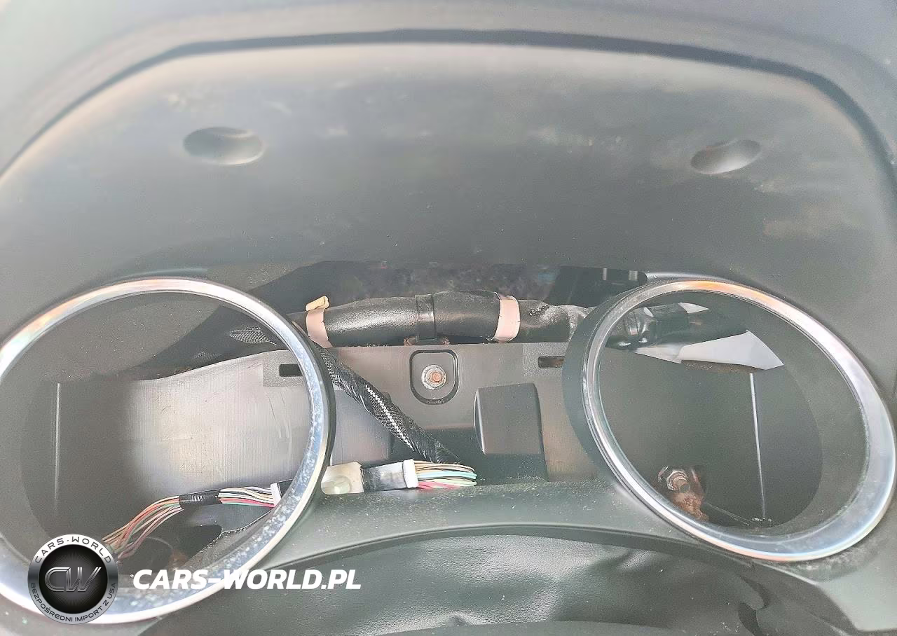 2020 Toyota Camry Le VIN:4T1C11AKXLU360143 - 9