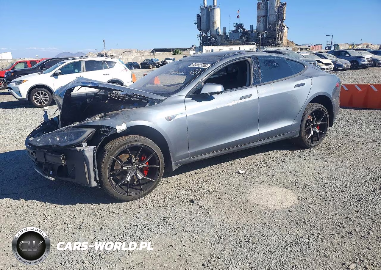 2013 Tesla Model S VIN:5YJSA1CP6DFP06921 - 1