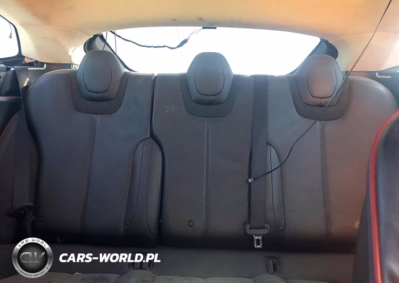 2013 Tesla Model S VIN:5YJSA1CP6DFP06921 - 10
