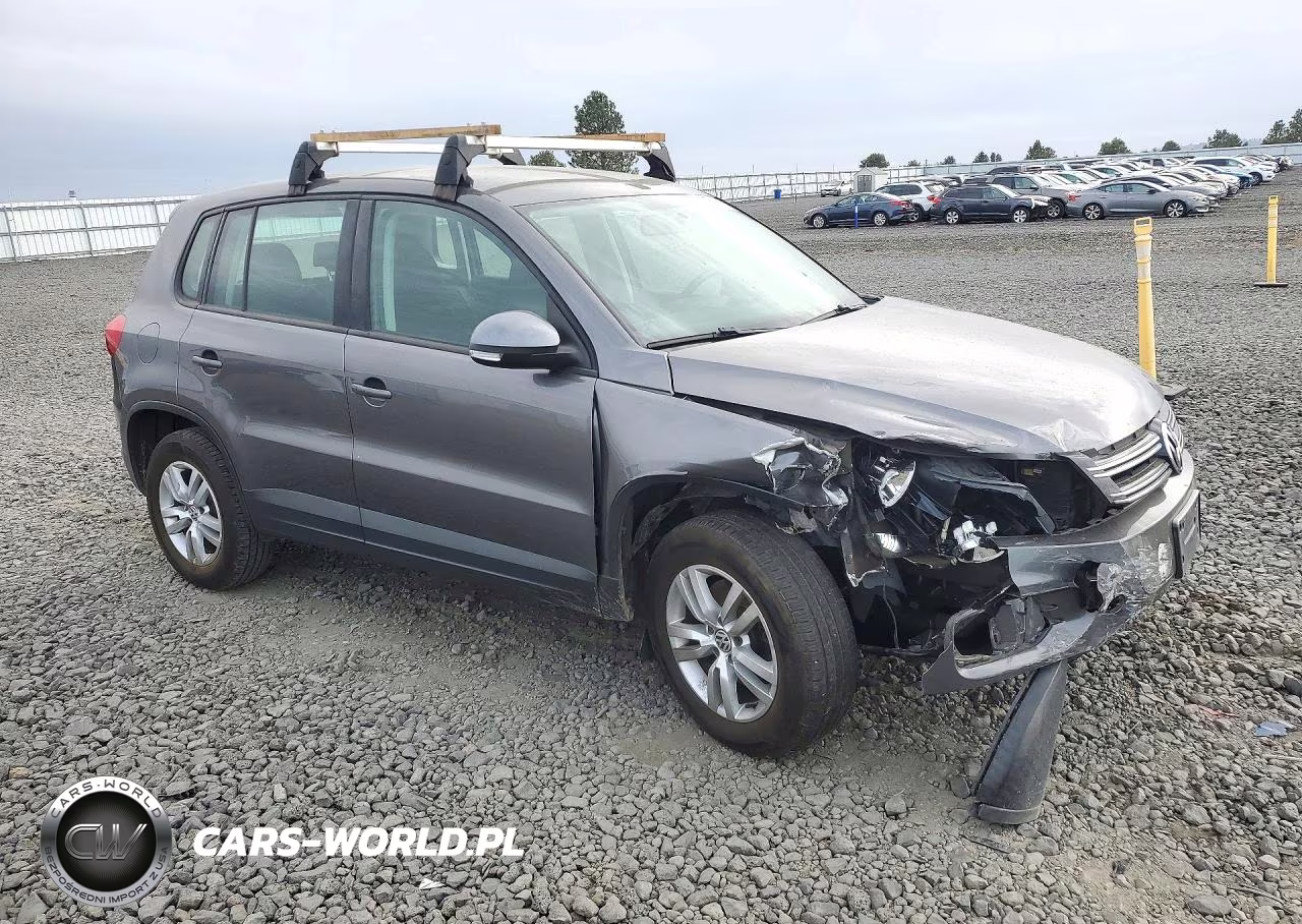 2012 Volkswagen Tiguan S VIN:WVGAV7AX3CW003613 - 4