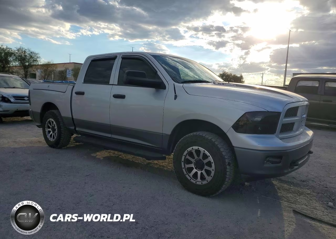 2011 Dodge Ram 1500 VIN:1D7RB1CT5BS582297 - 4