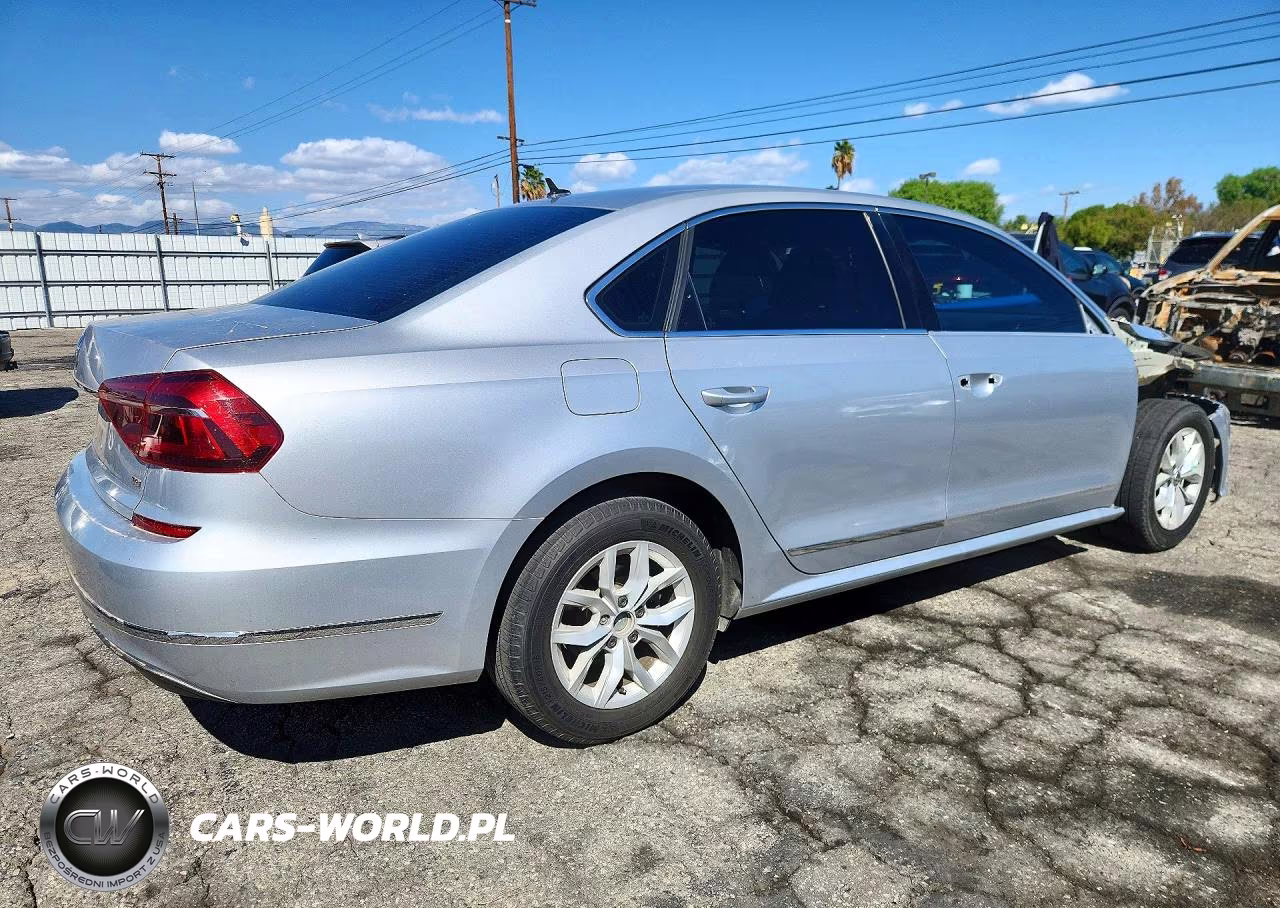 2017 Volkswagen Passat S VIN:1VWAT7A34HC024659 - 3