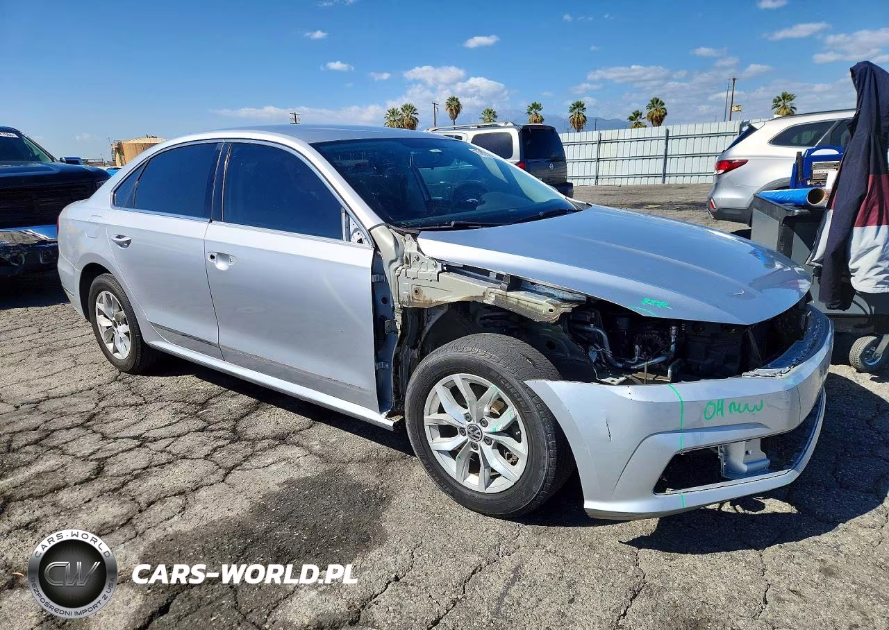 2017 Volkswagen Passat S VIN:1VWAT7A34HC024659 - 4