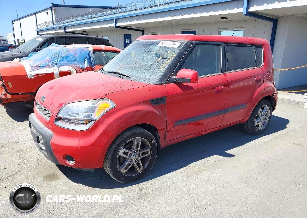 2010 Kia Soul +