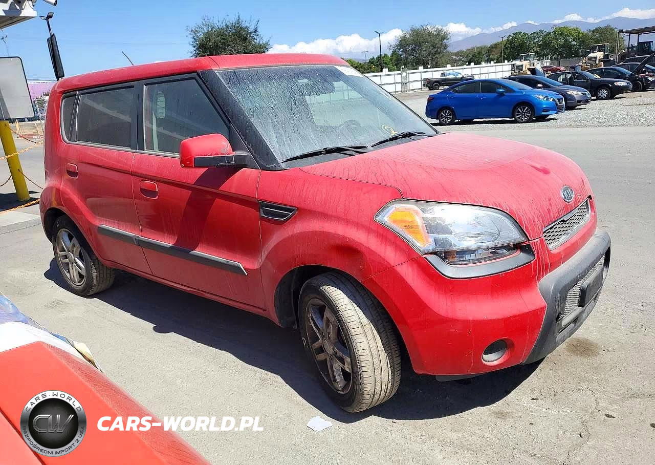 2010 Kia Soul + VIN:KNDJT2A26A7138867 - 4